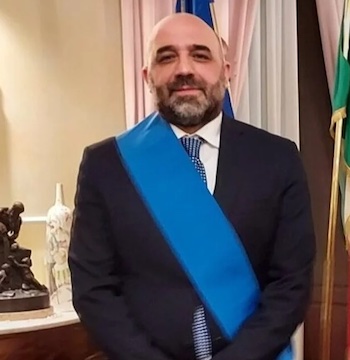 Il presidente della Provincia di Avellino, Rino Buonopane 