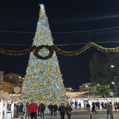 Avellino Christmas Village: i mercatini e il divertimento a Piazza Libertà