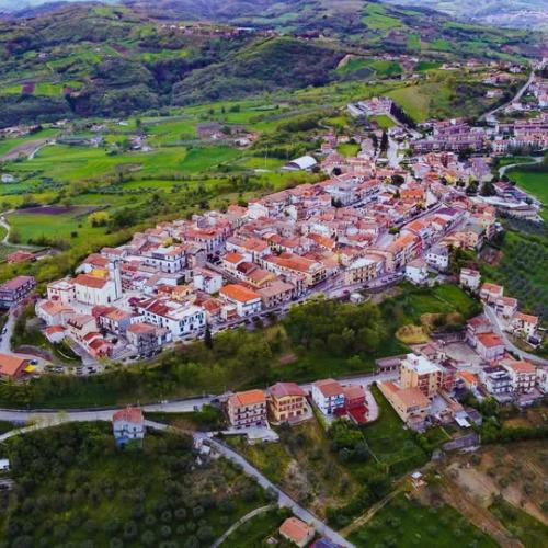 118 comuni, un solo cuore verde. Alla scoperta di un borgo, una storia, un’emozione. Benvenuti in Irpinia!